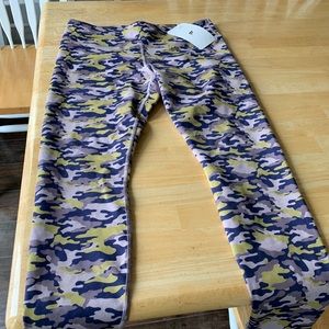 Fabletics  salar heathered camo leggings